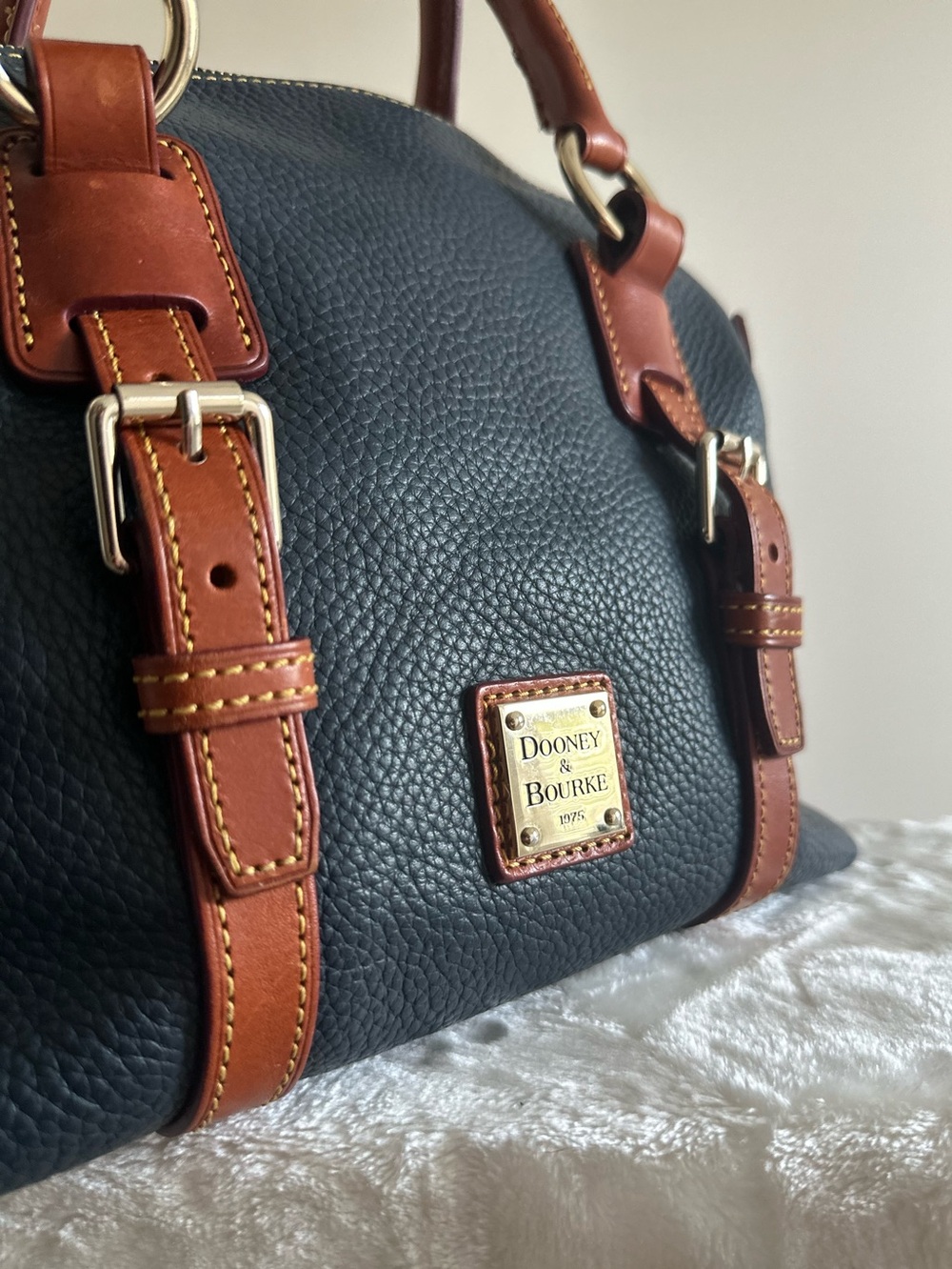 Dooney & Bourke Pebble Leather Bristol Satchel in Navy Blue EUC - Picture 13 of 15